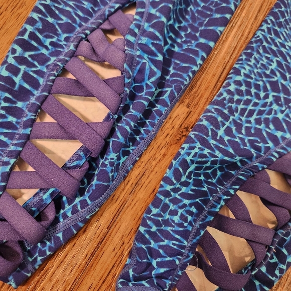 Lululemon Samba Snake Kayak Blue Hero Leggings - Picture 3 of 6